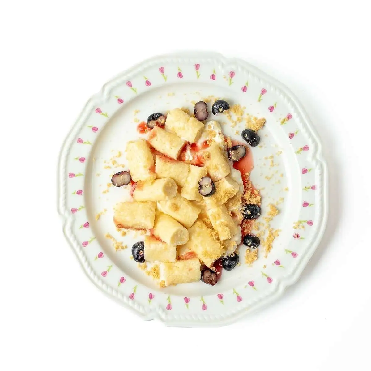 Ленивые вареники со сметаной и вареньем 