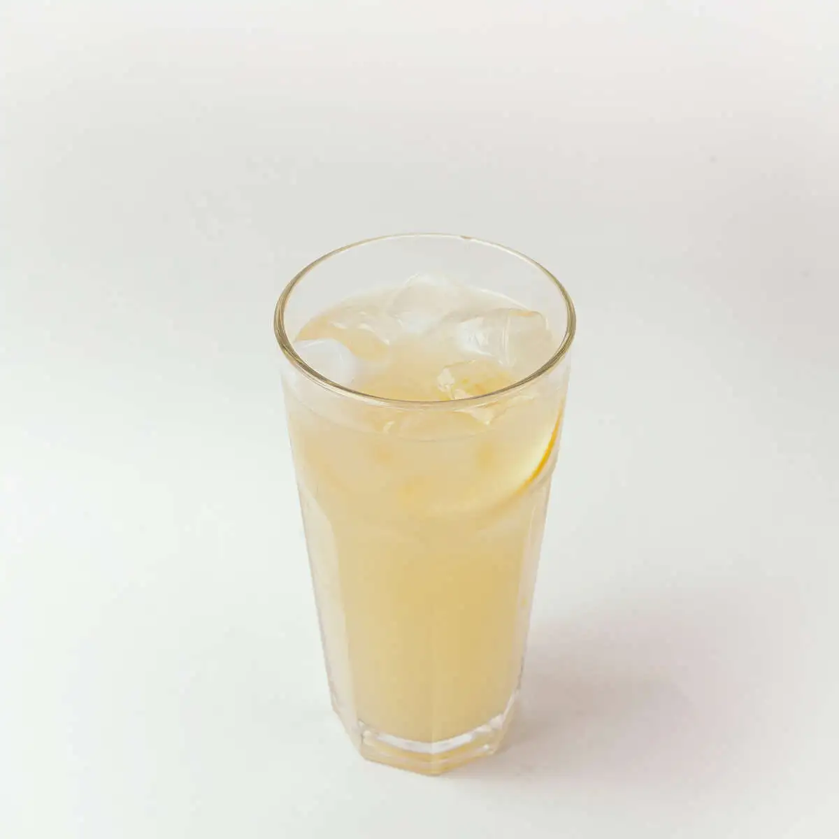 Лимонад имбирный