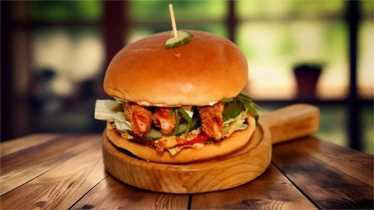 БУРГЕР МОРСКОЙ С КРЕВЕТКАМИ