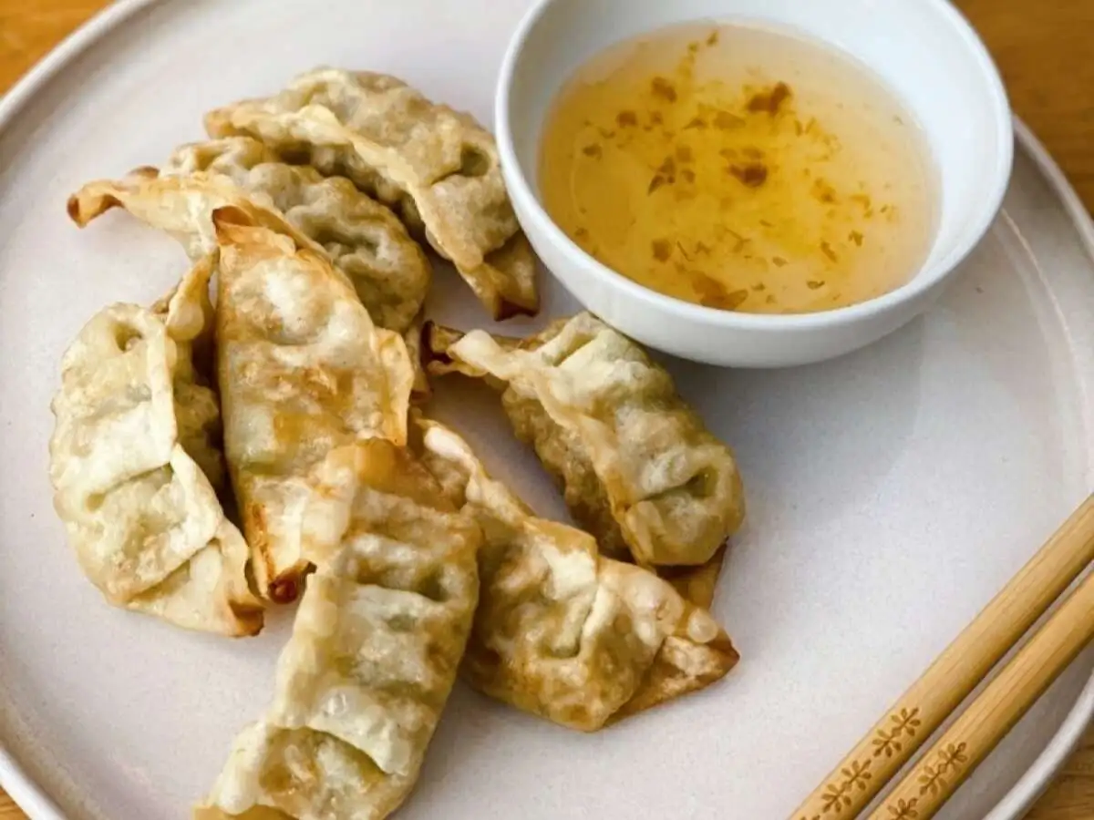 Гедза жареные с овощами 6 шт