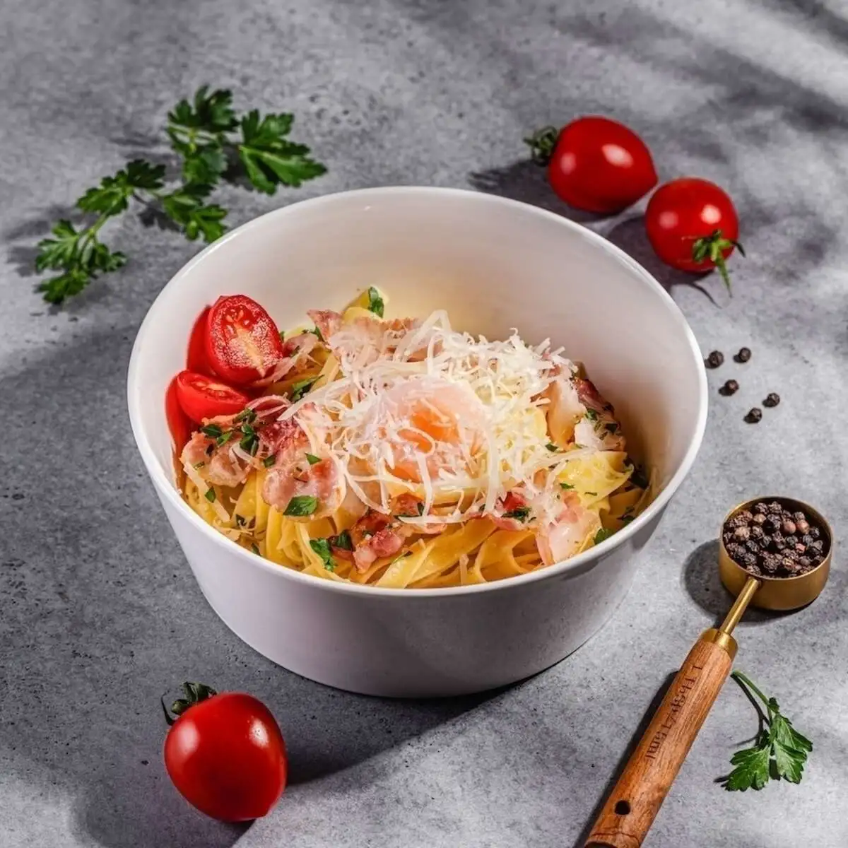 Фетучини карбонара