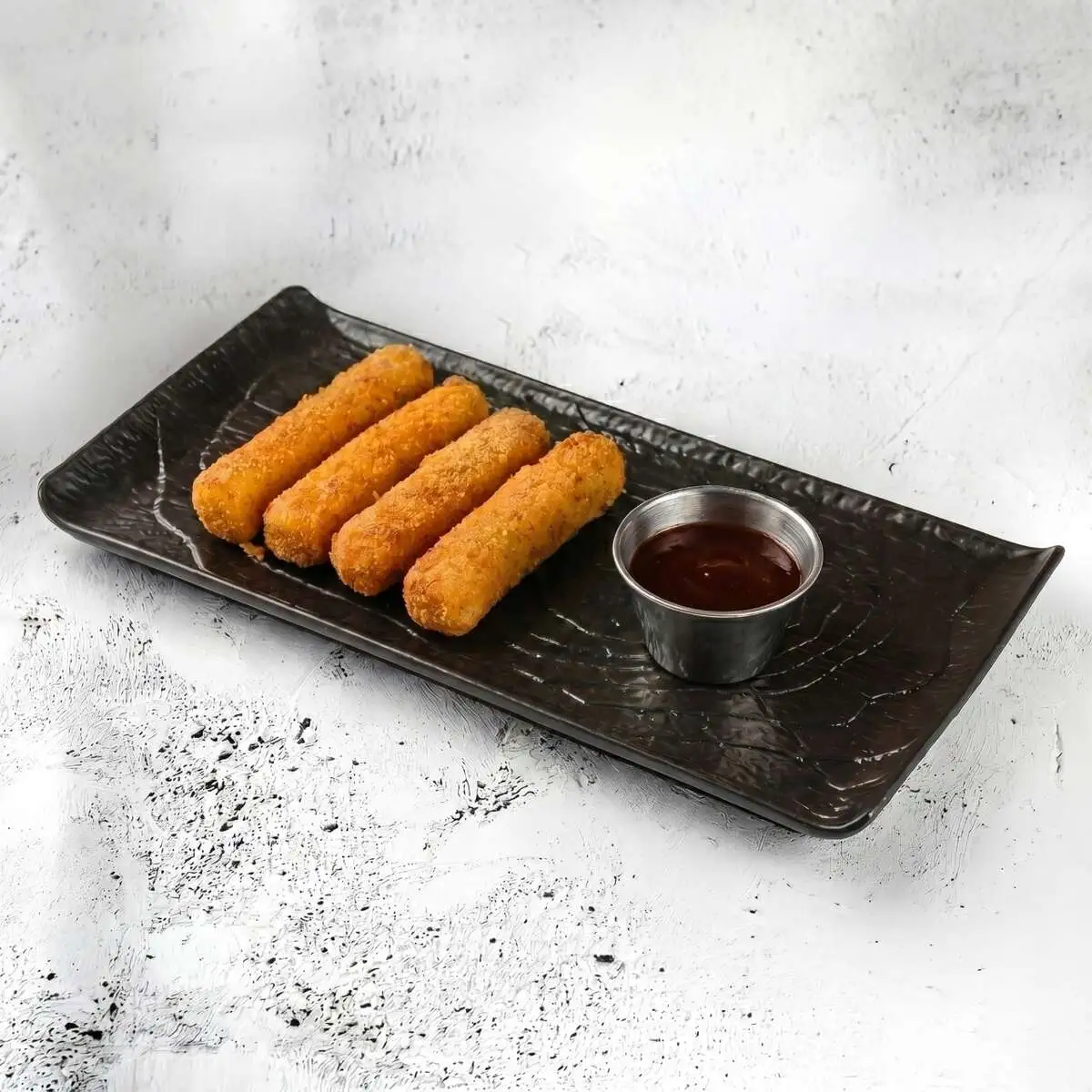 Сырные палочки из моцареллы