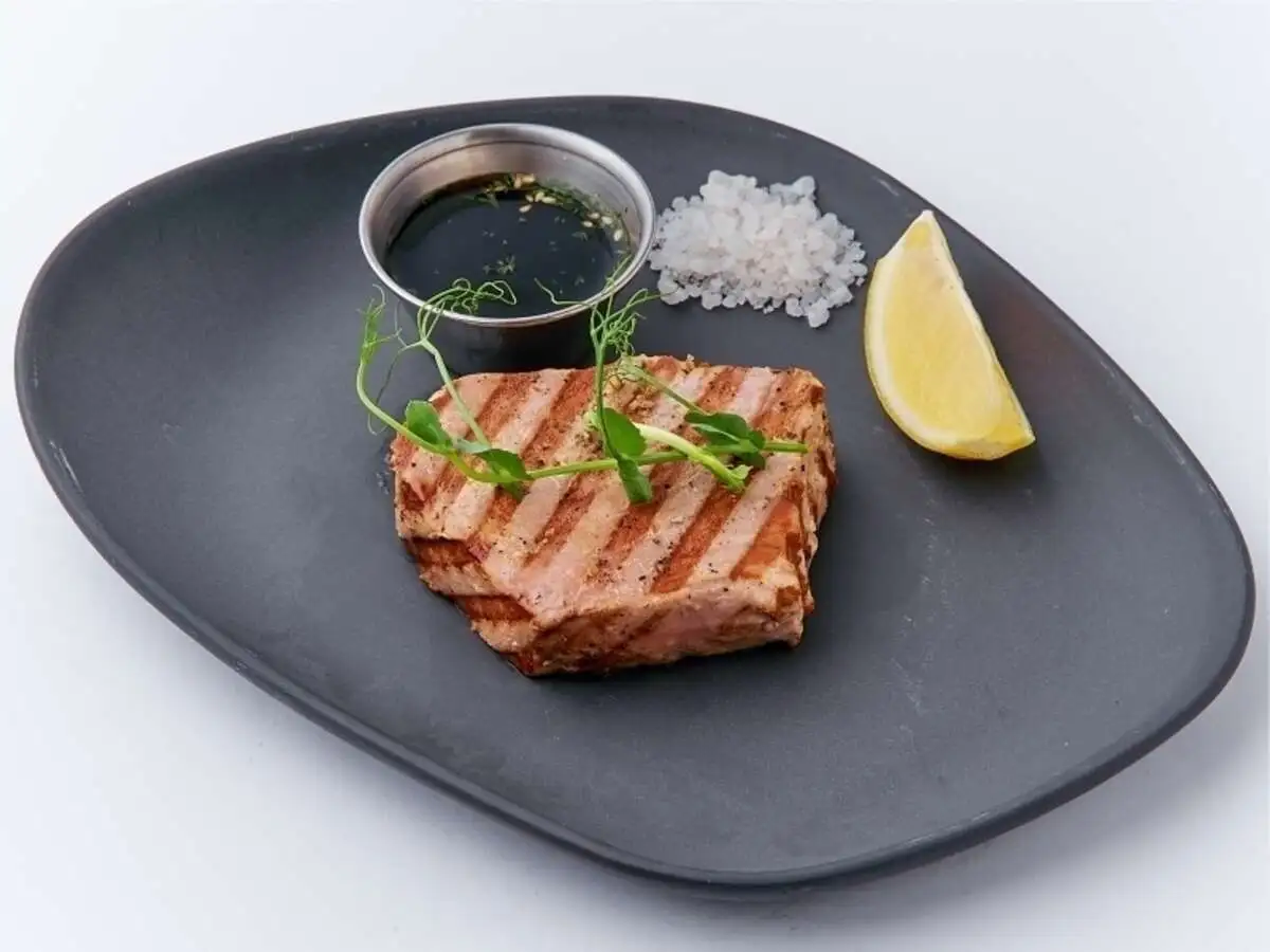 Стейк из тунца 