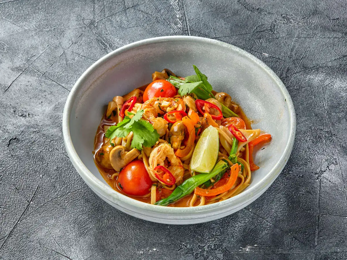 WOK с морепродуктами