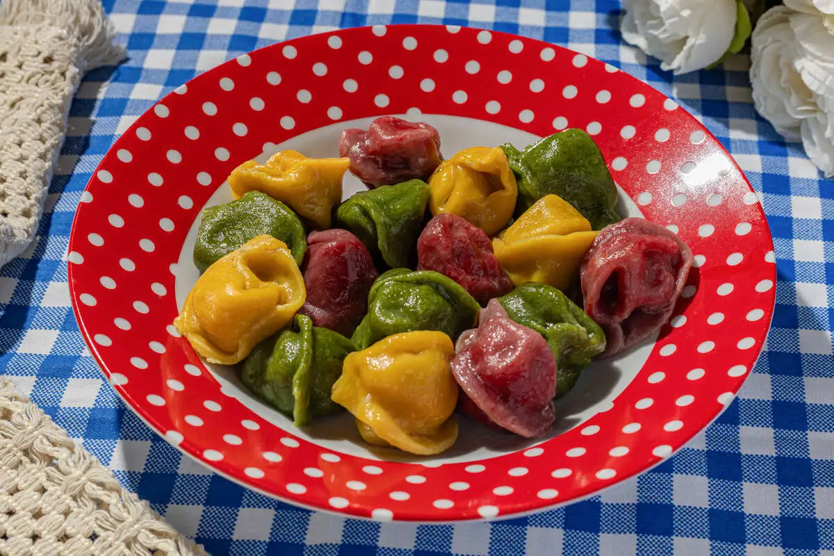 Цветные пельмешки из курицы (детское)