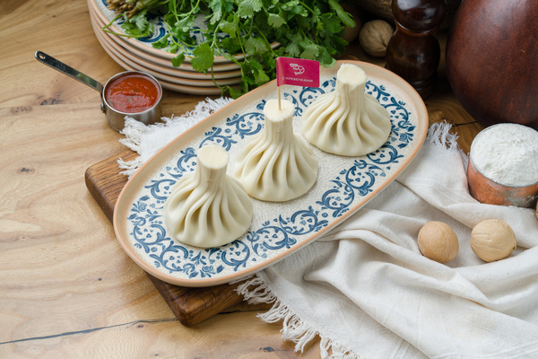 Хинкали с креветками и сыром