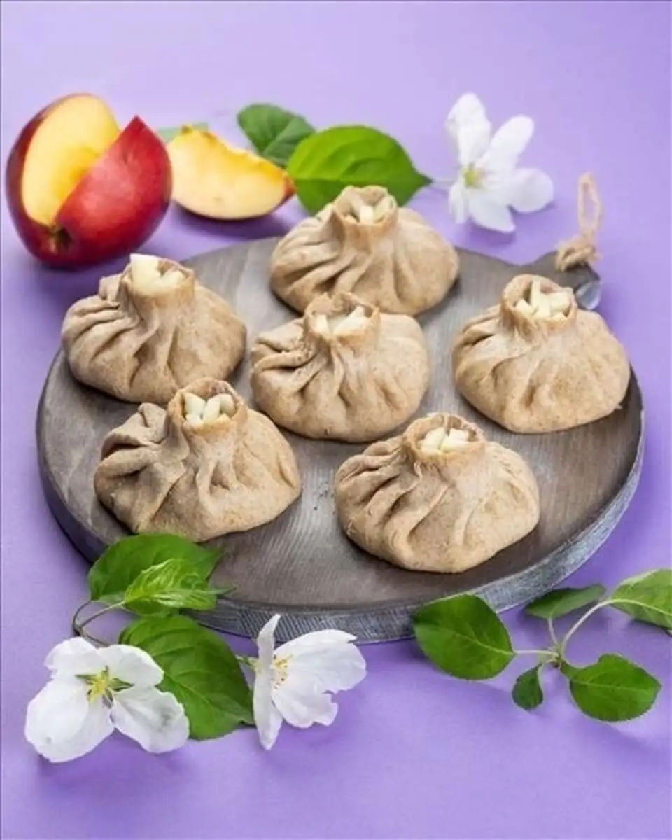 Пирожки с яблоком и корицей