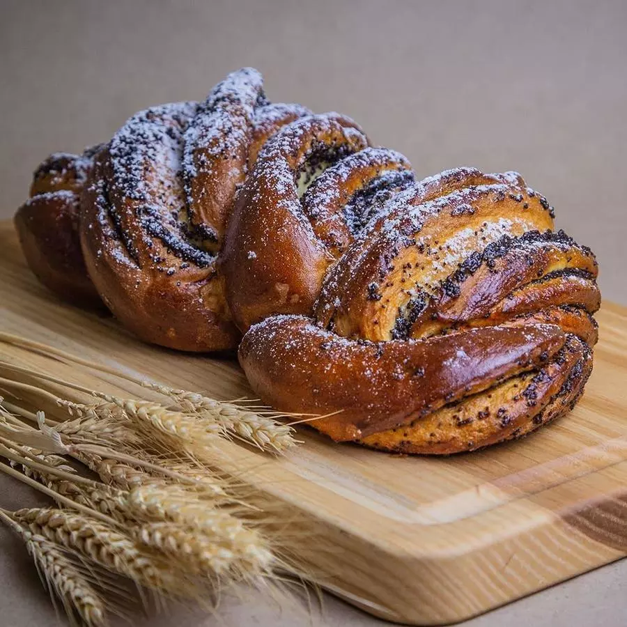 Булка Веретено маковая 400гр