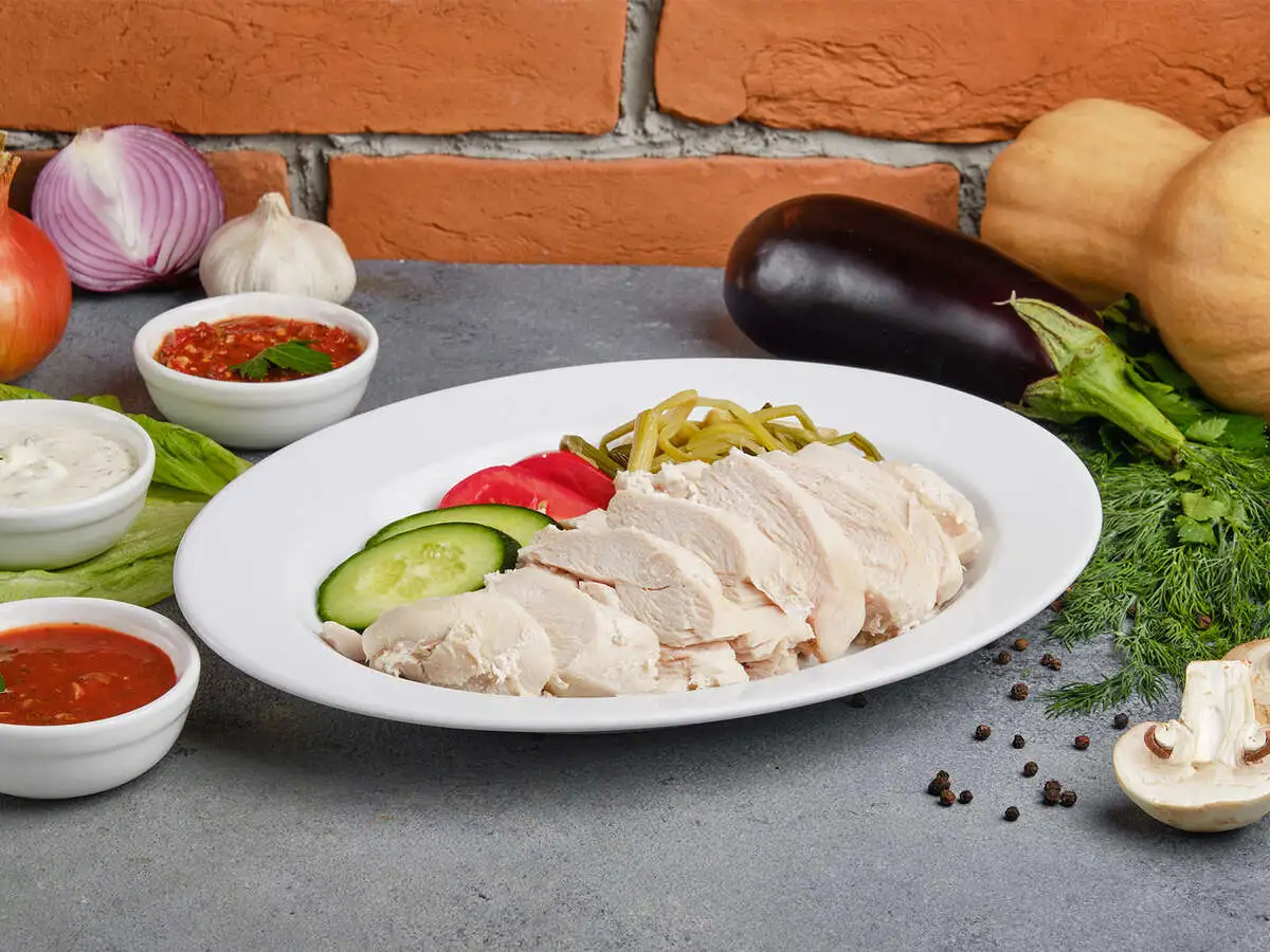 Вареная куриная грудка