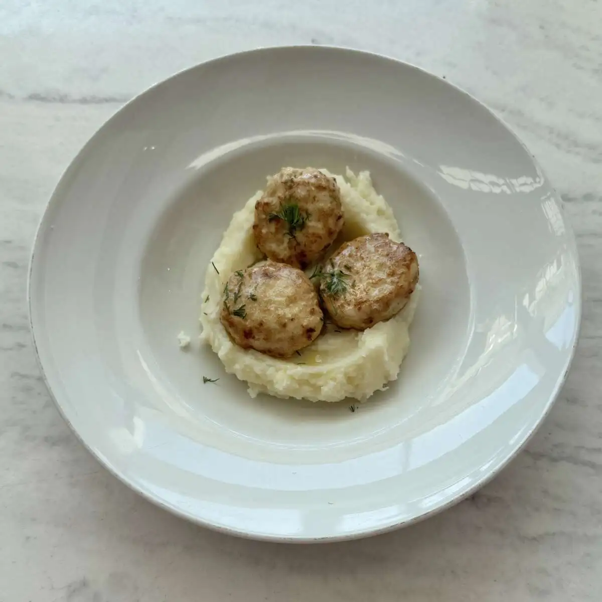  Куриные котлеты с пюре