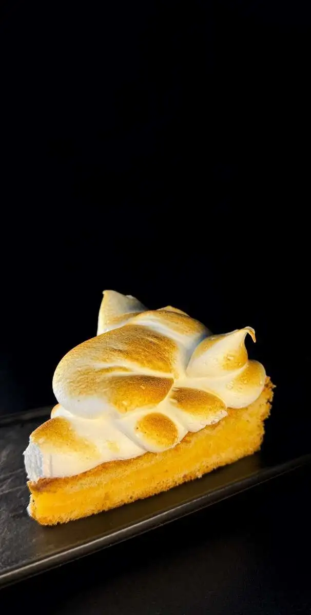 Королевская меренга с лимонным курдом