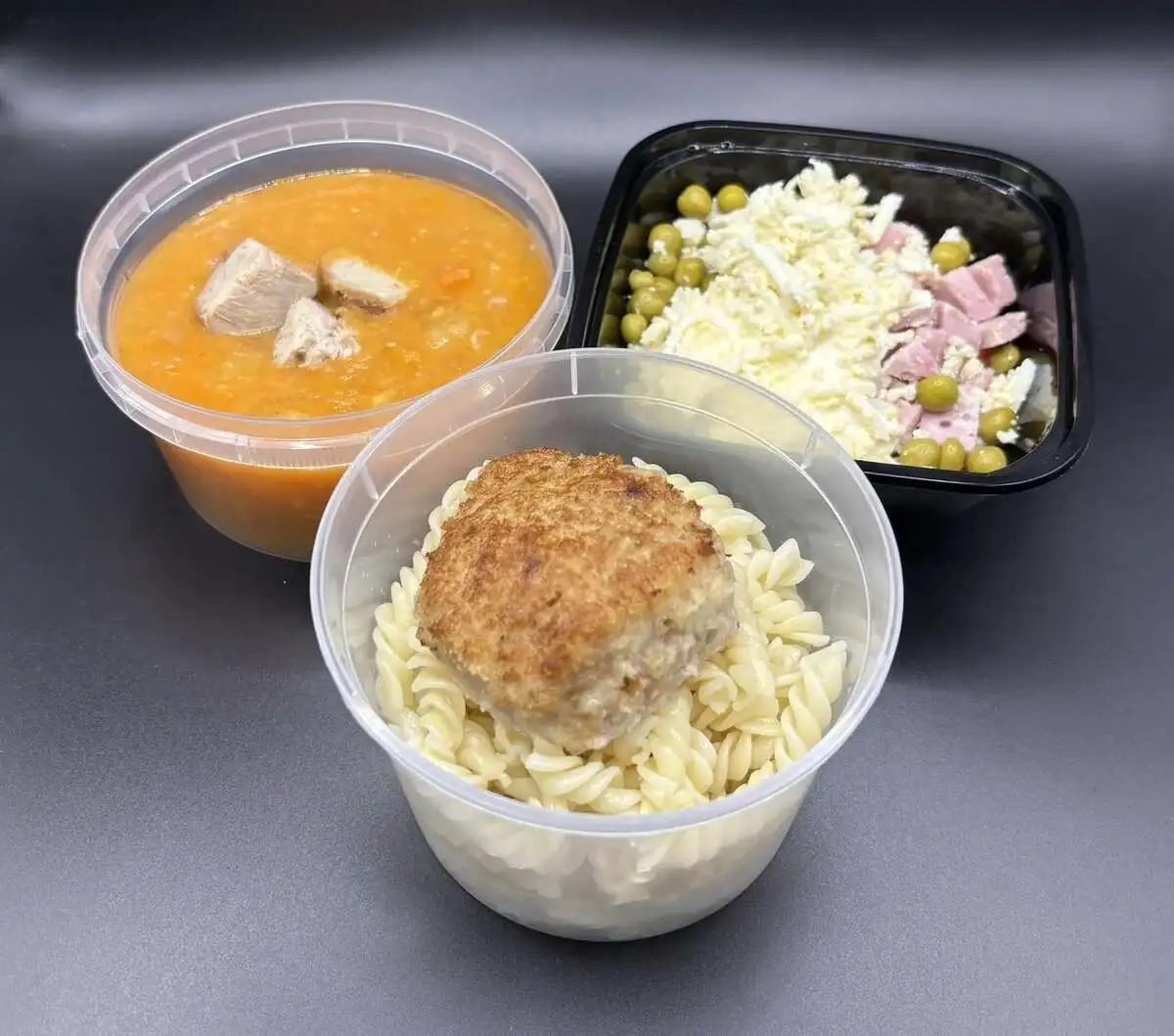 3 Мясной: Оливье, Томатно-гороховый, Котлета домашняя с макаронами