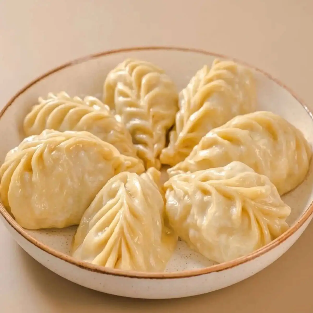 Манты с рубленой бараниной