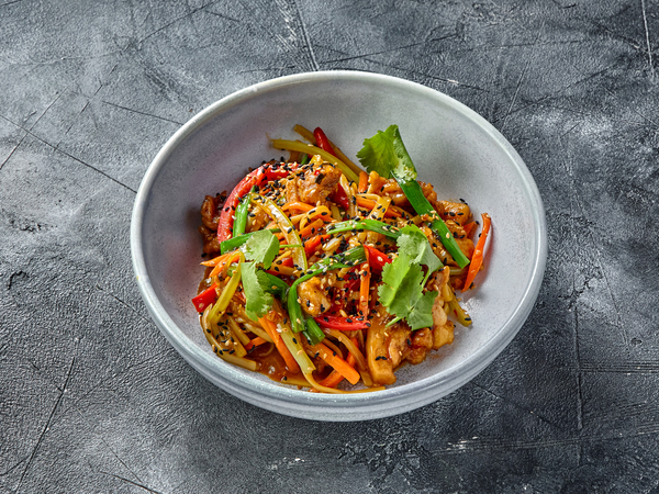 WOK с курицей