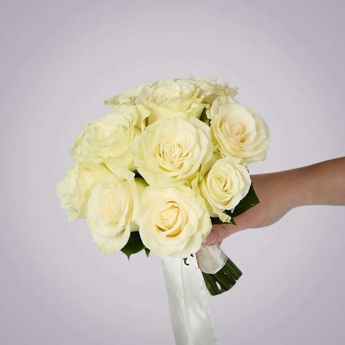 slide-https://cdn.smt.bz/uploads/media/photo/8408321/buket-_svadebnyy_-_9-.webp