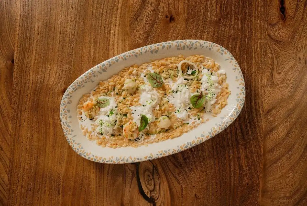 Лимонное орзо с морепродуктами