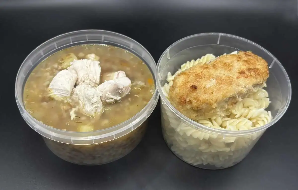 2 Чикен: Гречневый с курицей, Котлета крупно-рубленная с макаронами