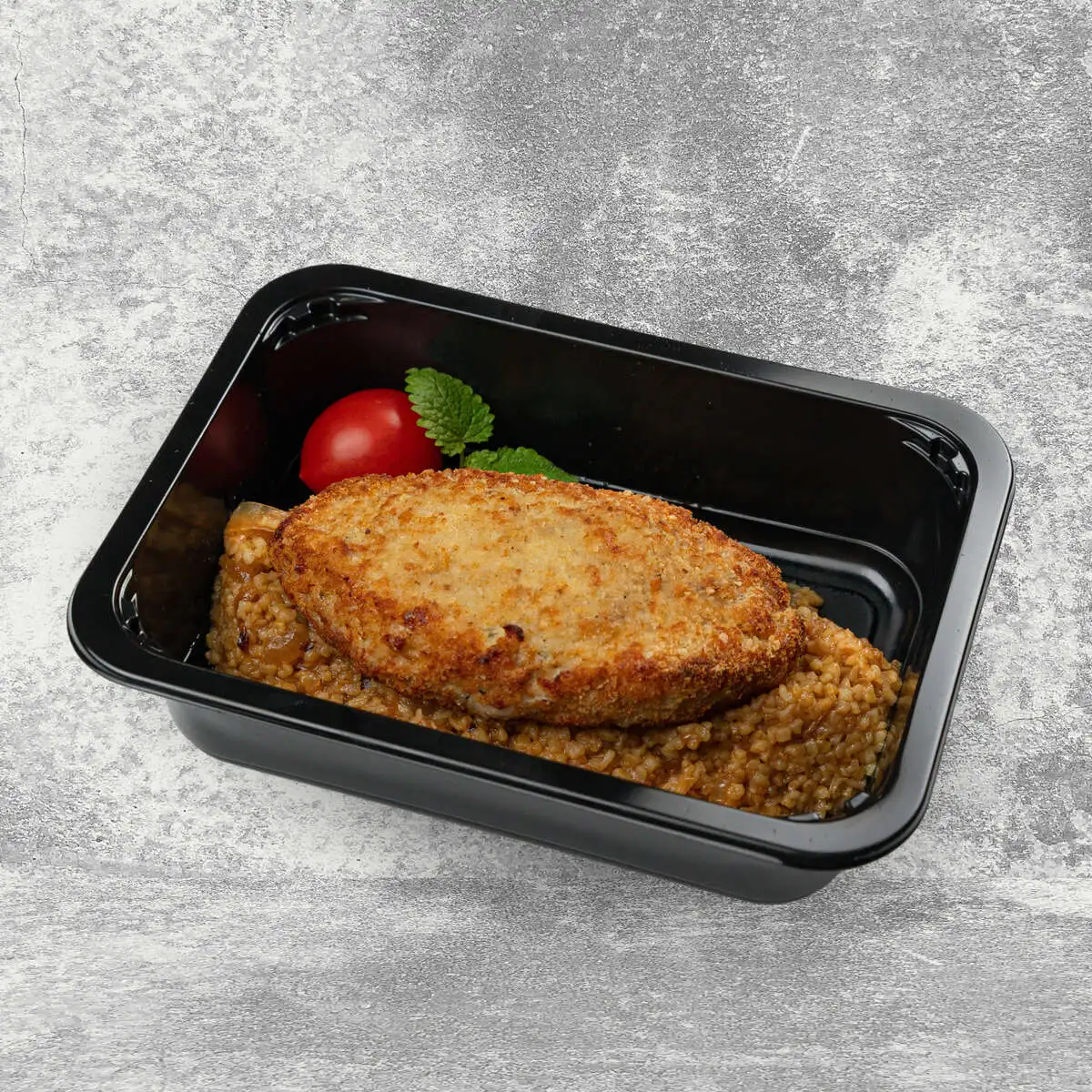Котлета куриная с пшеничной кашей