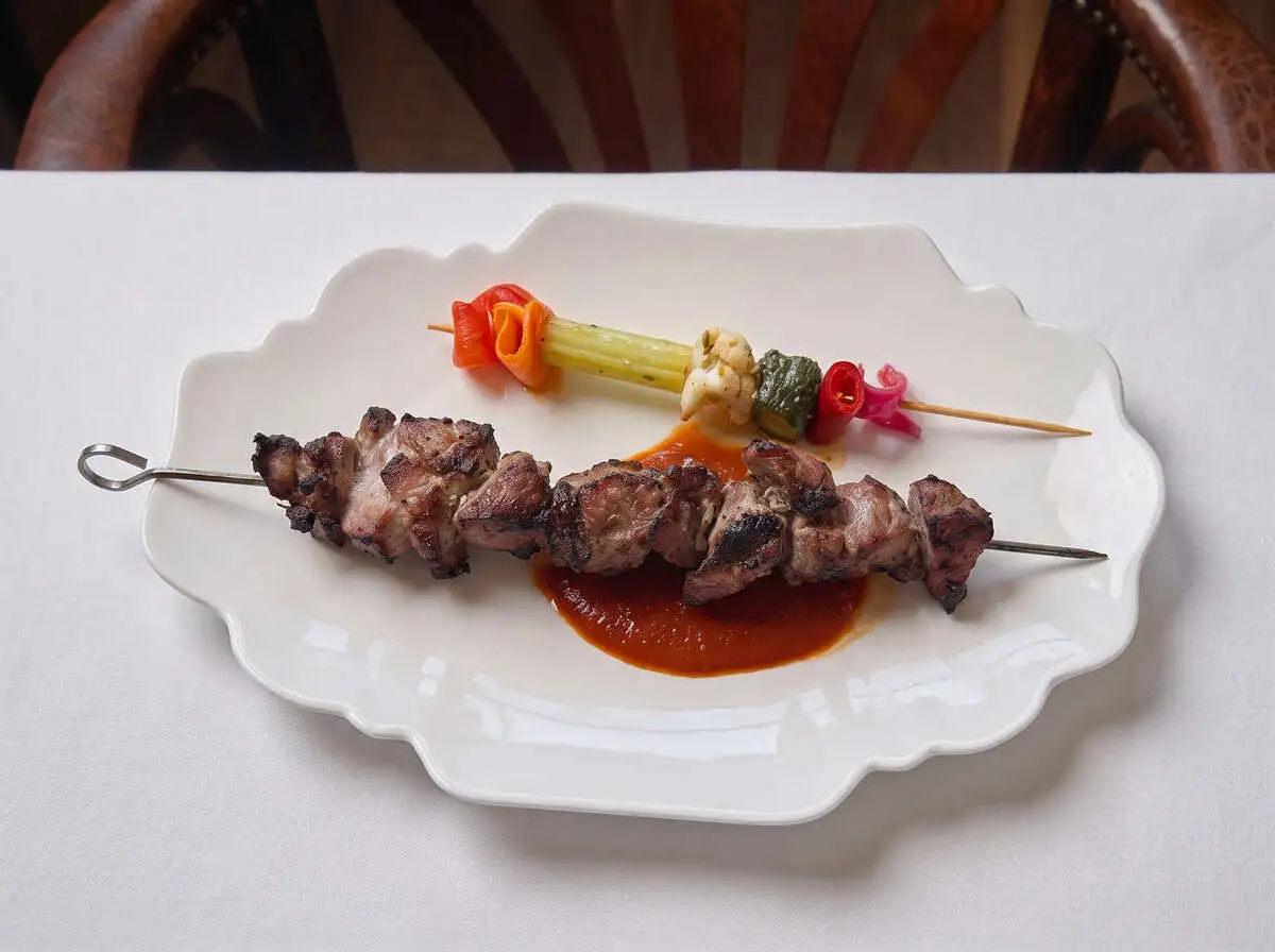 Свинина Дюрок с маринованными овощами