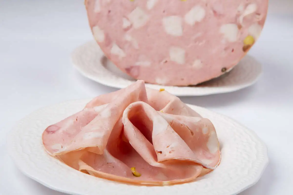 Мортаделла свиная