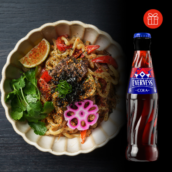 Лапша удон с мраморной говядиной + Evervess Cola в подарок
