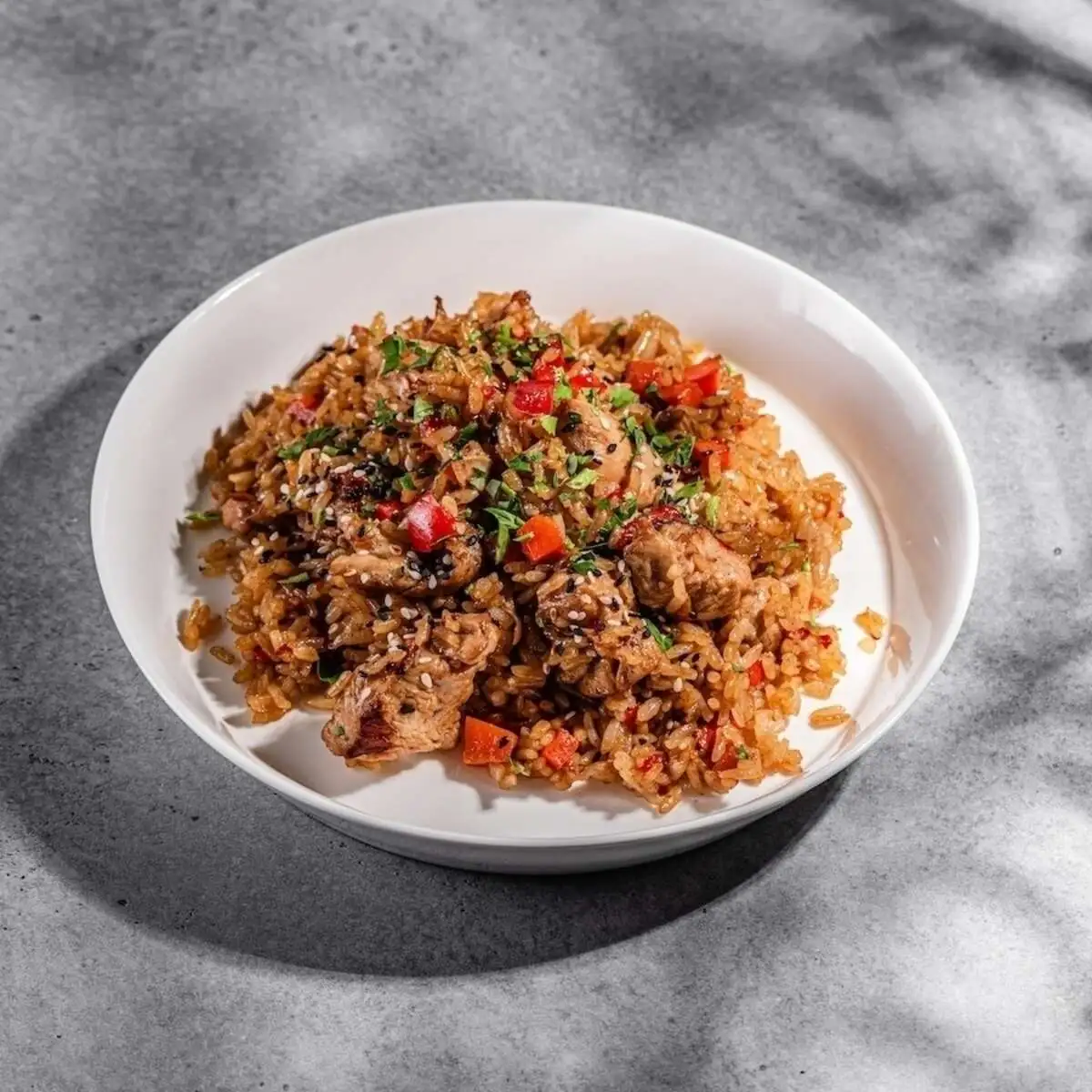 Рис жареный с курицей