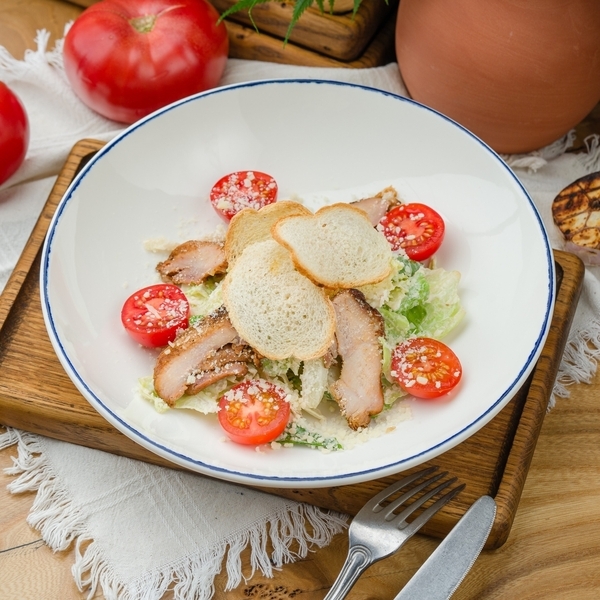 Цезарь с курицей