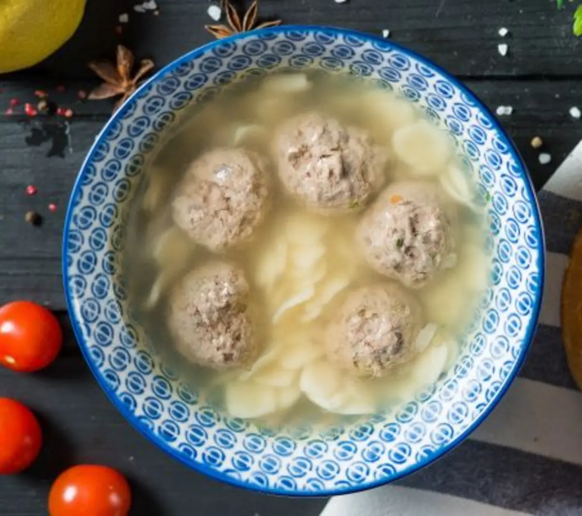 Камыр-аш*