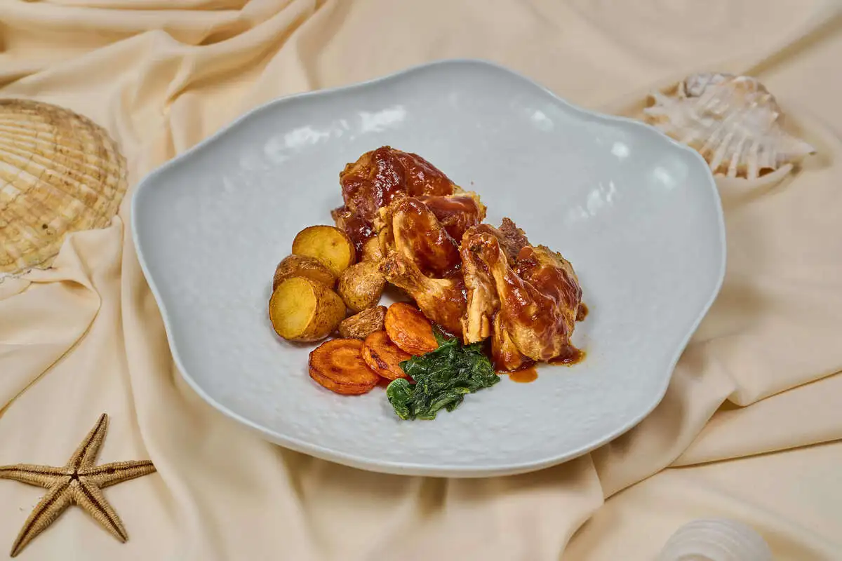 Цыплёнок корнишон с овощами