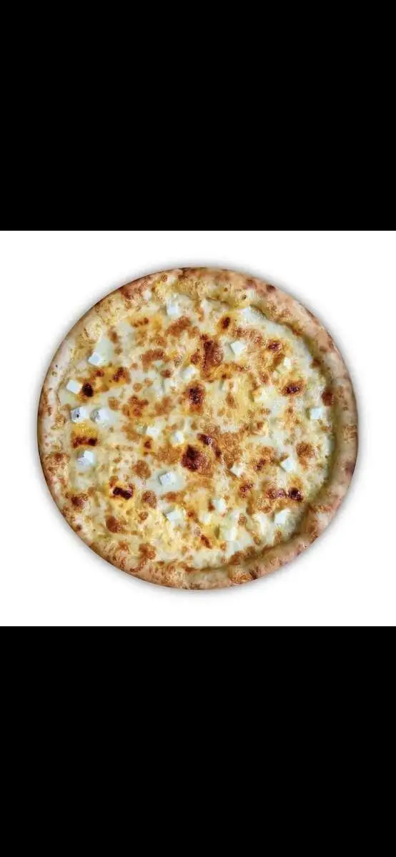 4 Сыра (средняя)
