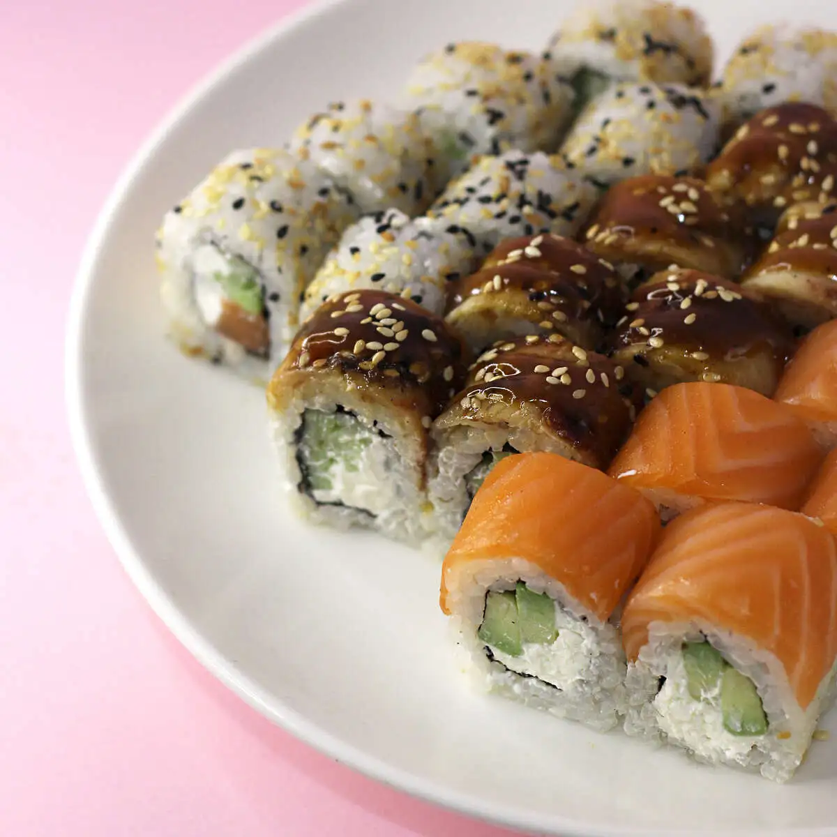 Set of Philadelphia Rolls