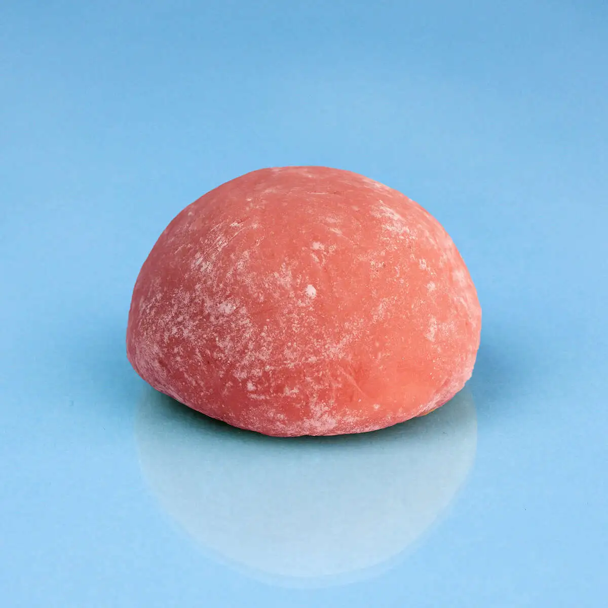 Strawberry and сream mochi