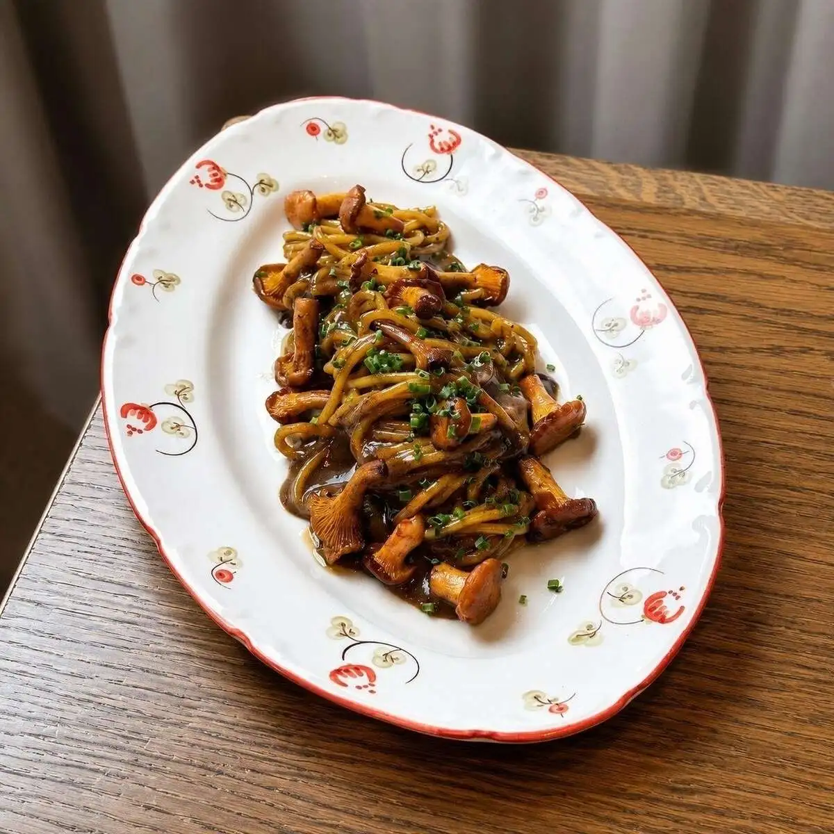 Паста с сезонными грибами