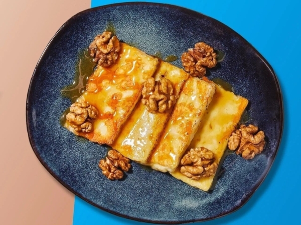 Жаренный халлуми с медом