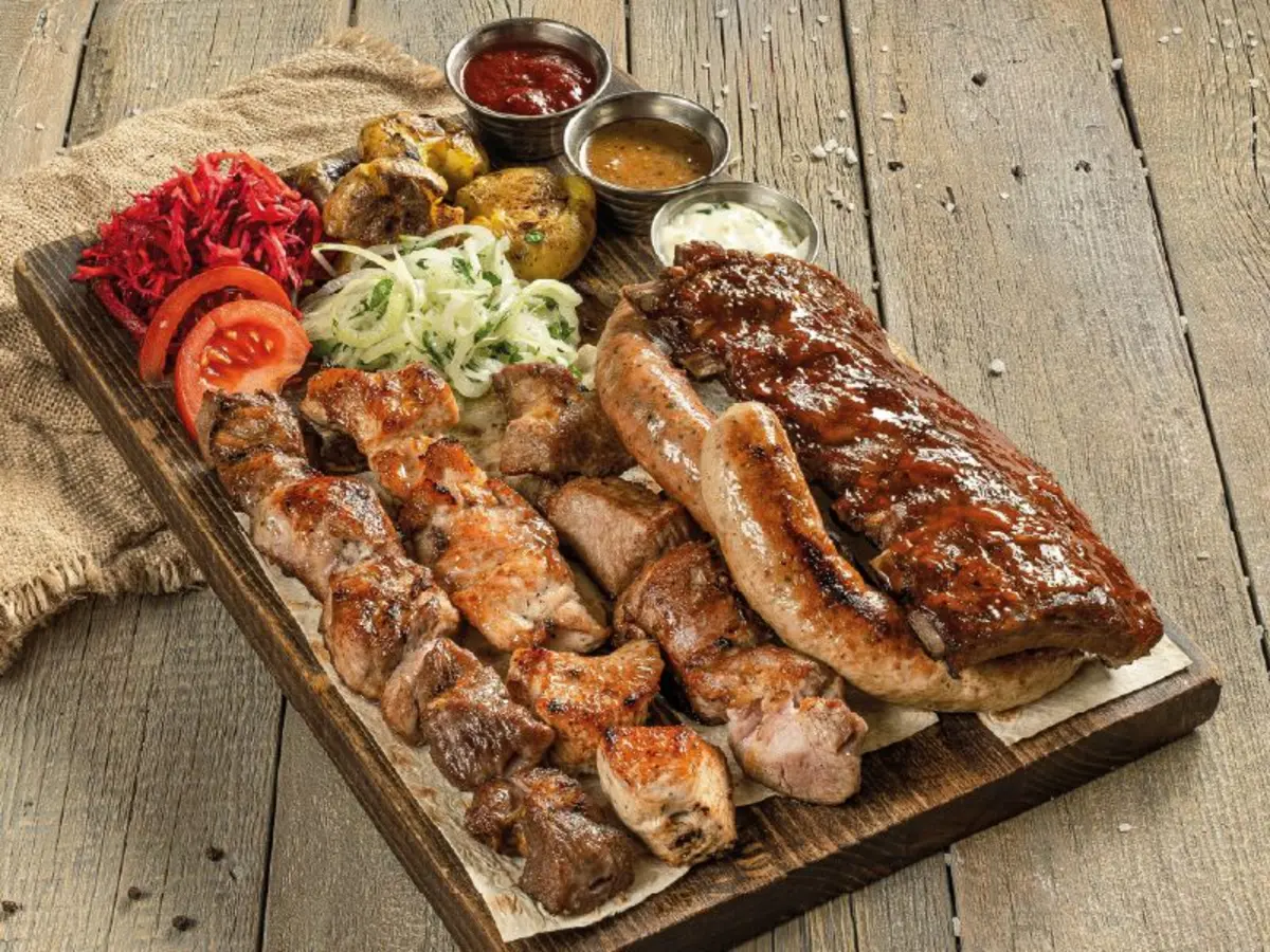 Мясное ассорти