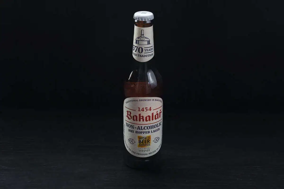 Пиво Bakalář Nealko б/а