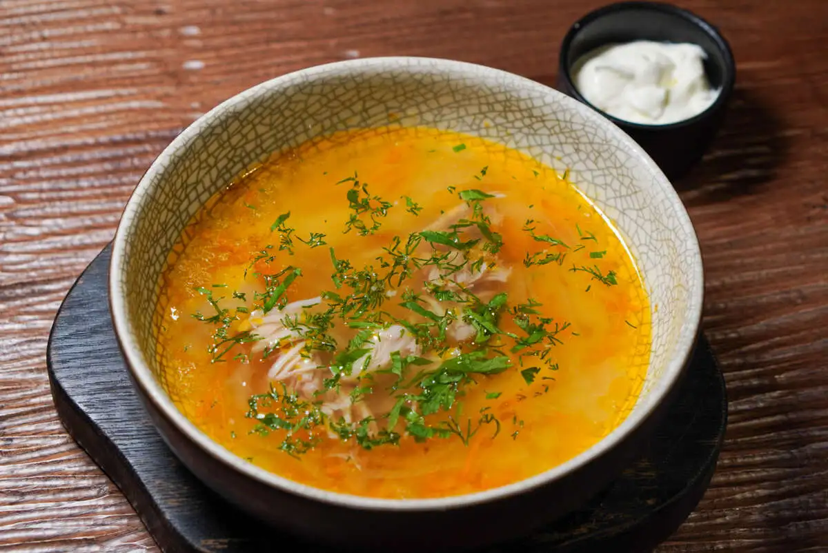 БЛ Щи с цыпленком и квашеной капустой 250/20гр.