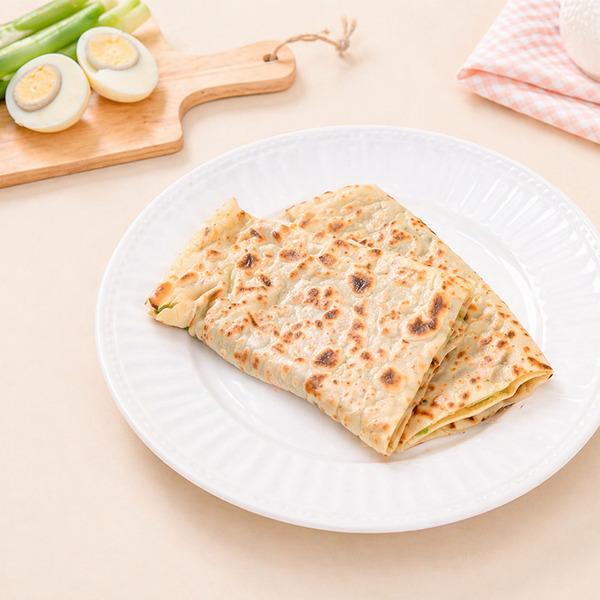 Чуду с зеленым луком и яйцом