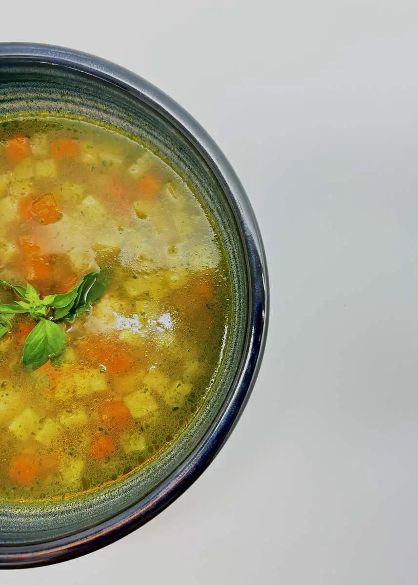 Минестроне с митболами