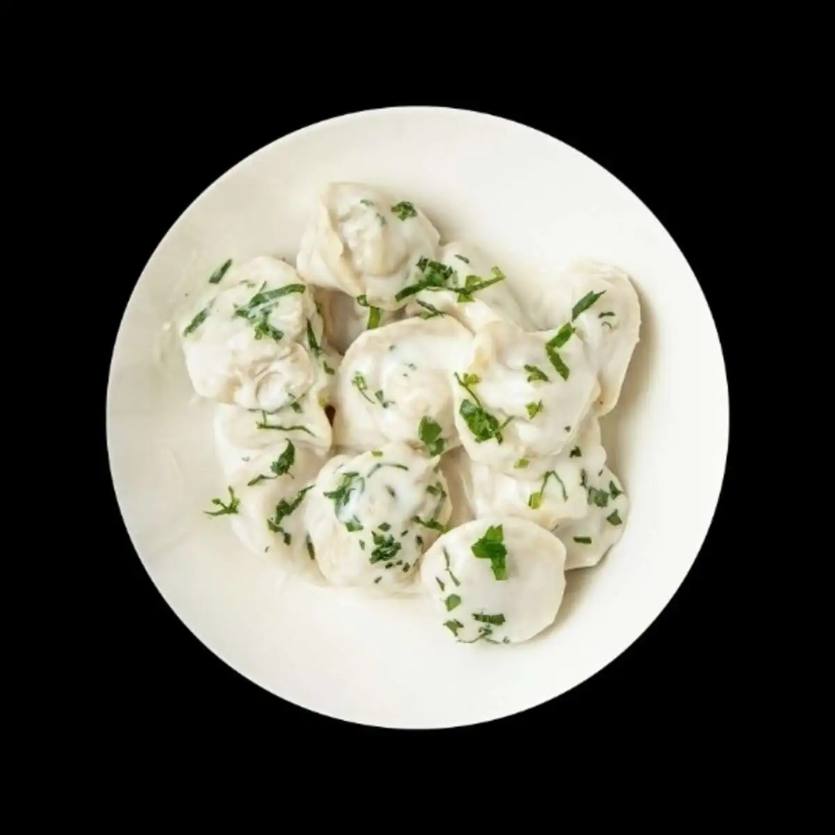 Пельмени куриные в сливочном соусе