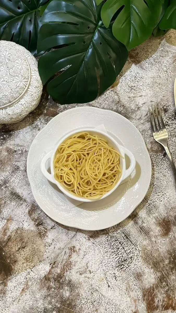 Спагетти со сливочным маслом