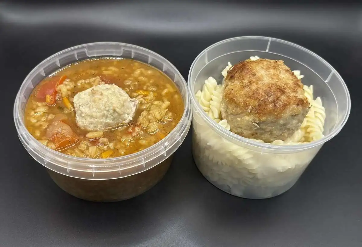 2 Мясной: Харчо с болгарским перцем, Котлета домашняя с макаронами