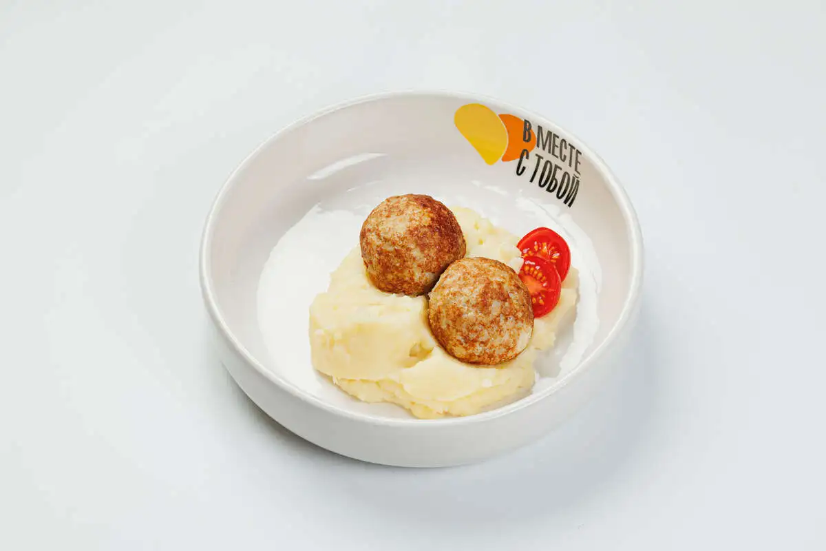 Куриные котлетки с пюре