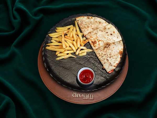 Pork Quesadilla Խոզի Կեսադիլիա 
