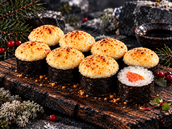 Ролл Маки Лосось Запеченный