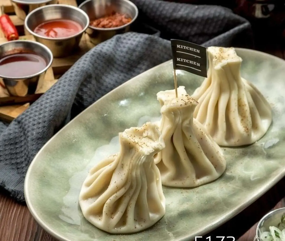 Хинкали с курицей в сливочном соусе