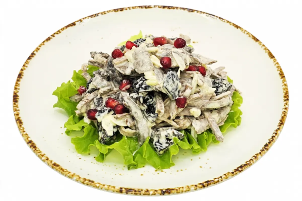 Салат Говядина с Черносливом(м)