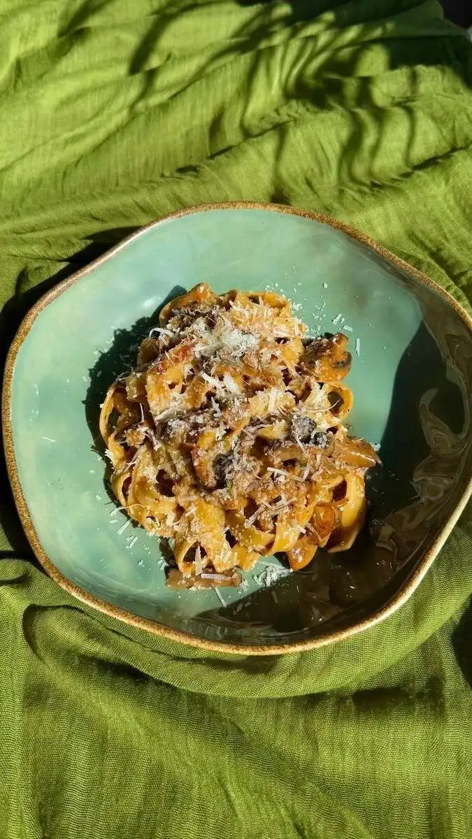 Фетучини с томленой уткой / Fettuccine with slow-braised duck