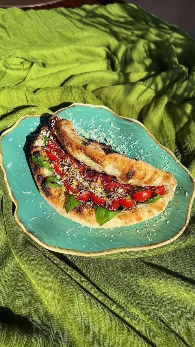 Панини с ростбифом / Panini with roast beef