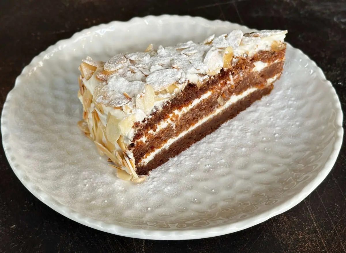 Морковный торт
